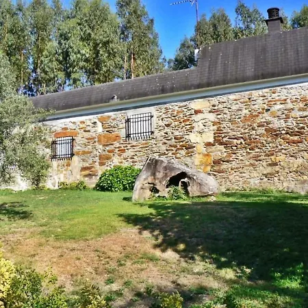 Casa Cruceiro Tomino 度假居 *