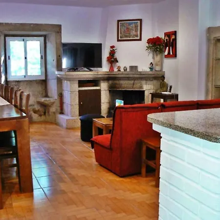 Casa Cruceiro Tomino *